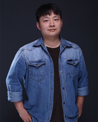 yy乱伦中文字幕器乐表演部部主任